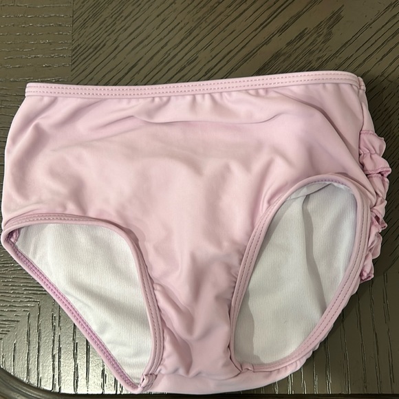 Ruffle butts lavender bottoms - Picture 2 of 3